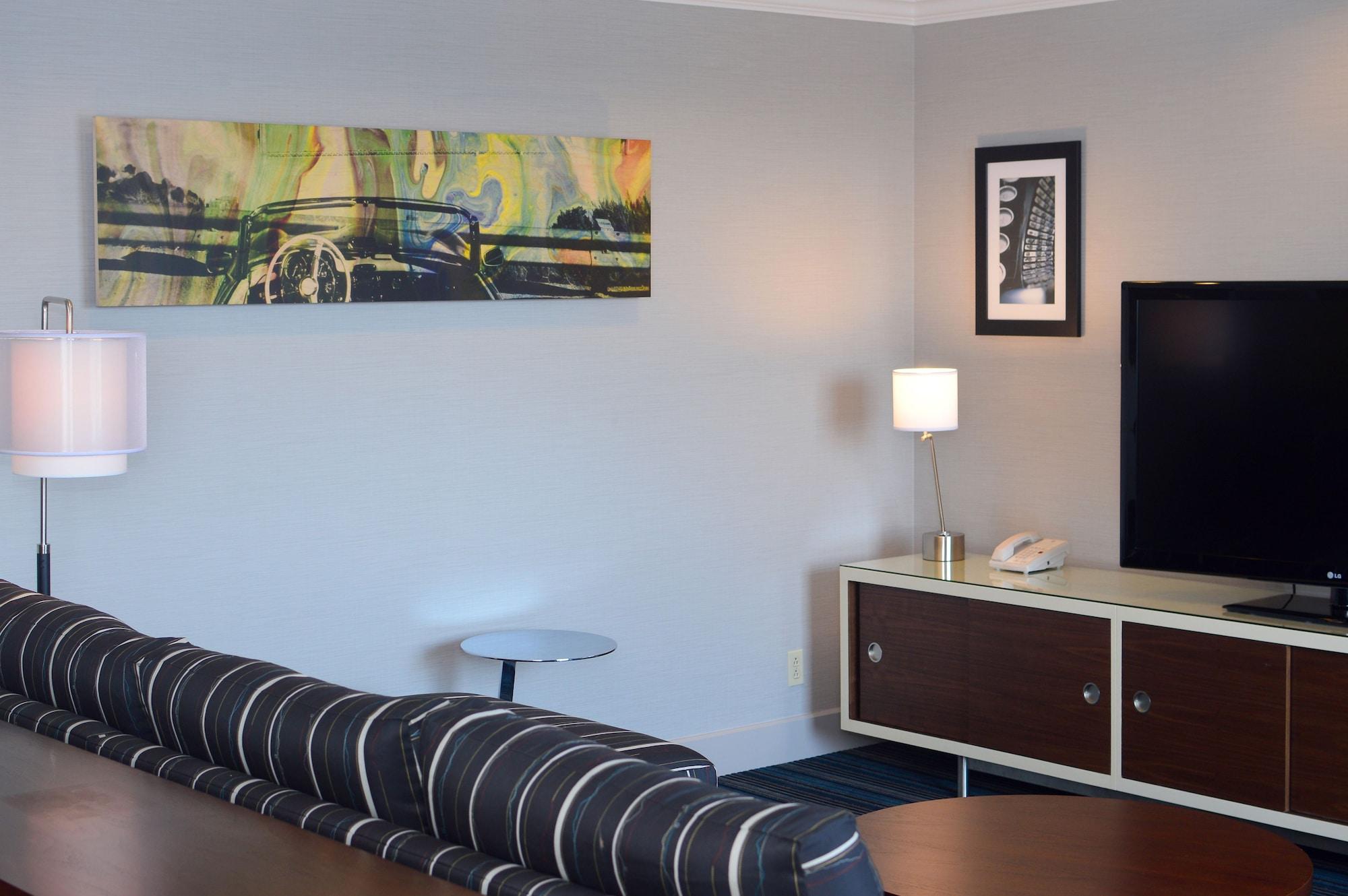 Doubletree By Hilton Newark-Fremont Hotel Ngoại thất bức ảnh