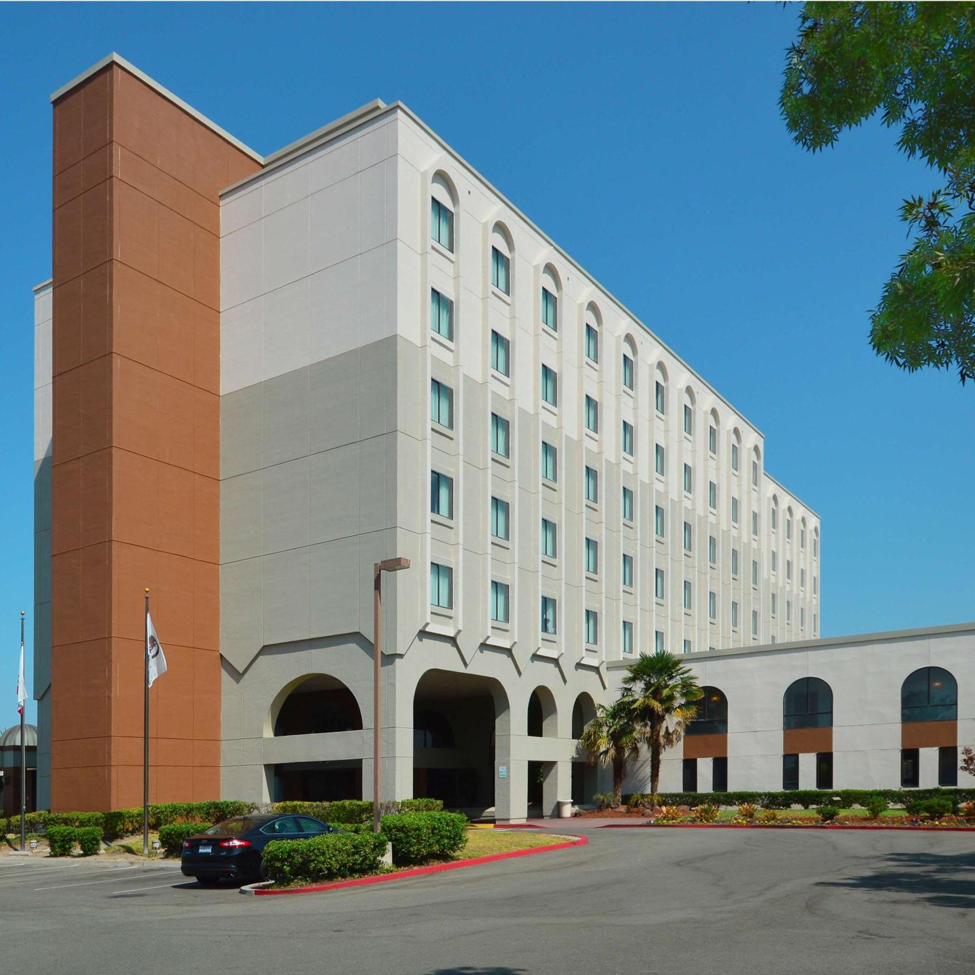 Doubletree By Hilton Newark-Fremont Hotel Ngoại thất bức ảnh
